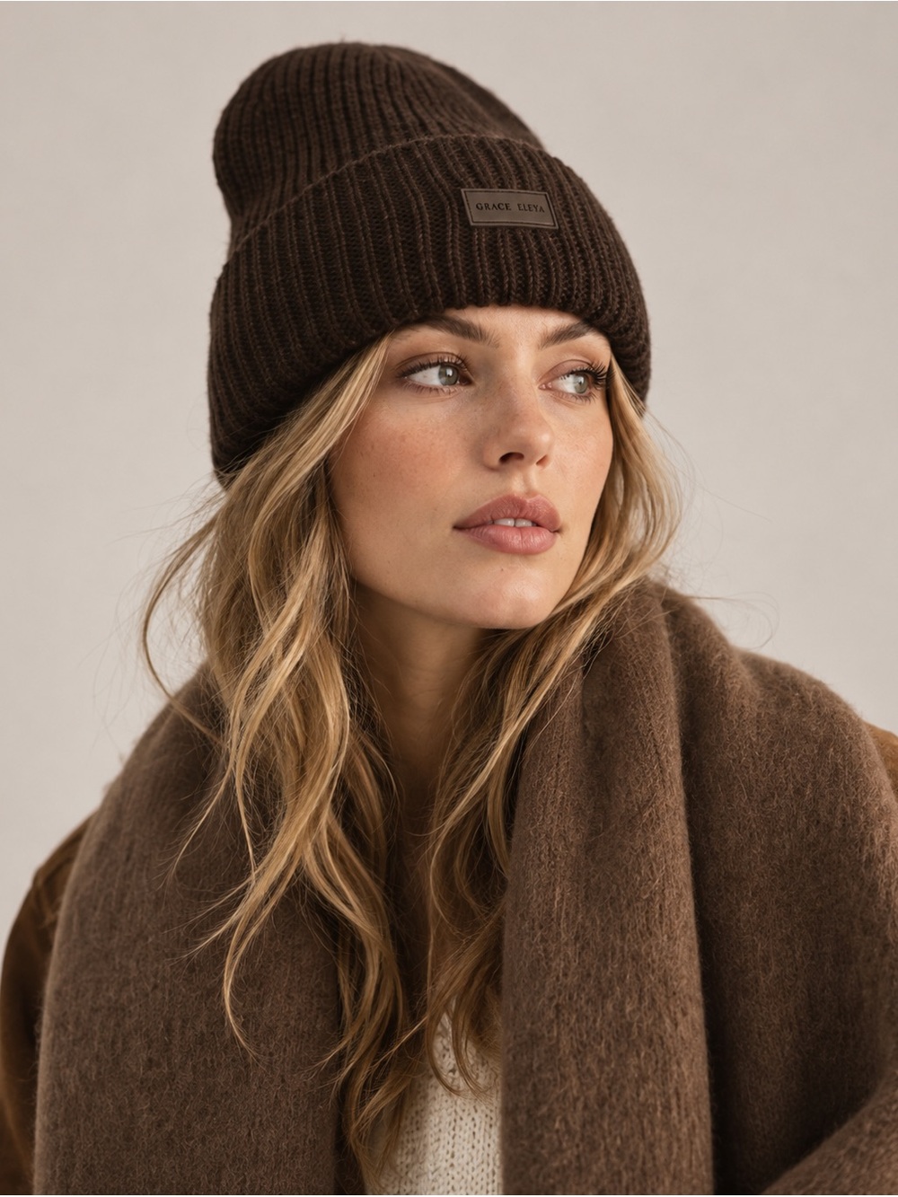 Gigi Pip Merino Wool Beanie- Dark Brown